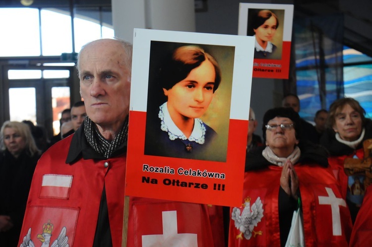 Rocznica proklamacji Jubileuszowego Aktu Przyjęcia Jezusa Chrystusa za Króla i Pana w Łagiewnikach. Cz. 2