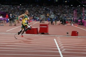 Kara więzienia dla Pistoriusa zwiększona do 13 lat i 5 miesięcy