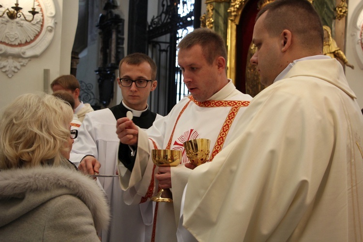 Święcenia diakonatu w katedrze łowickiej