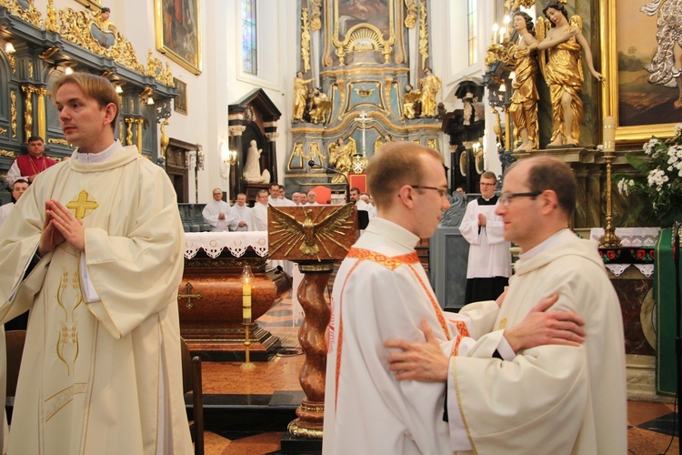 Święcenia diakonatu w katedrze łowickiej