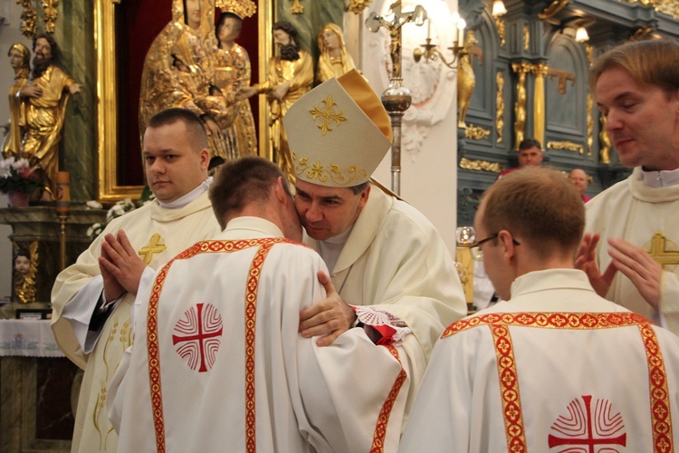 Święcenia diakonatu w katedrze łowickiej