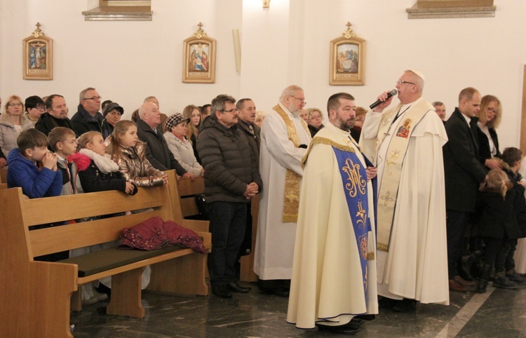 Zakręt. Bierzmowanie przy Madonnie