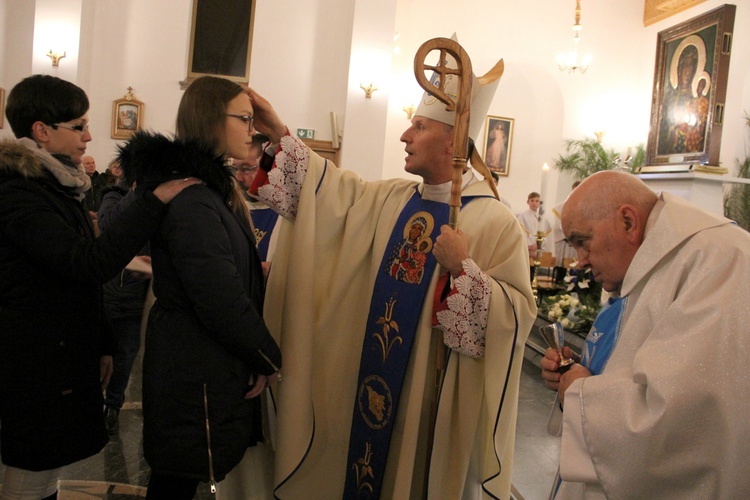 Zakręt. Bierzmowanie przy Madonnie