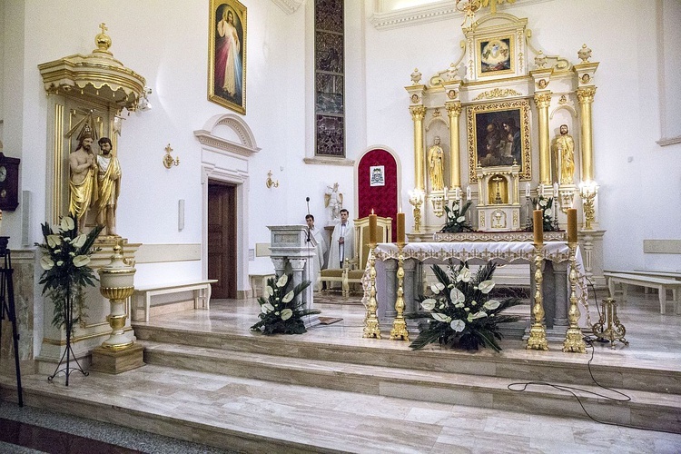 Długa Kościelna: Matka Boża w świątyni swojej Mamy