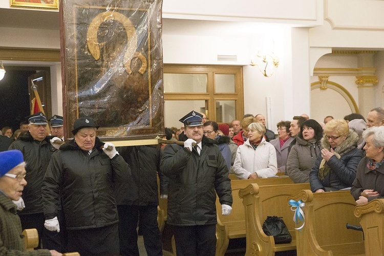 Długa Kościelna: Matka Boża w świątyni swojej Mamy