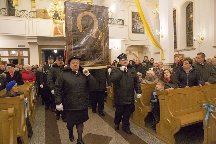 Długa Kościelna: Matka Boża w świątyni swojej Mamy