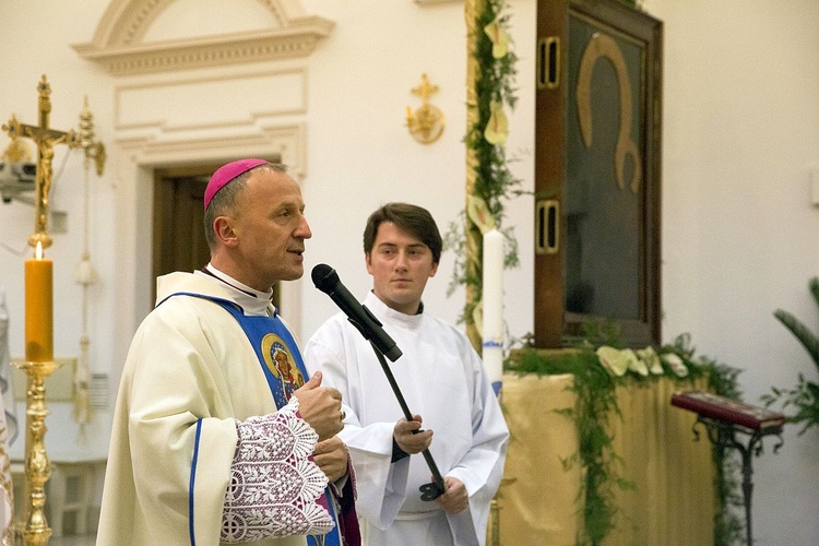 Długa Kościelna: Matka Boża w świątyni swojej Mamy