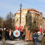 Uczniowie uczcili pamięć marszałka Józefa Piłsudskiego