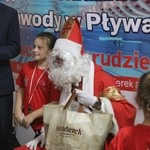 Św. Mikołaj z pływakami w Szczyrku