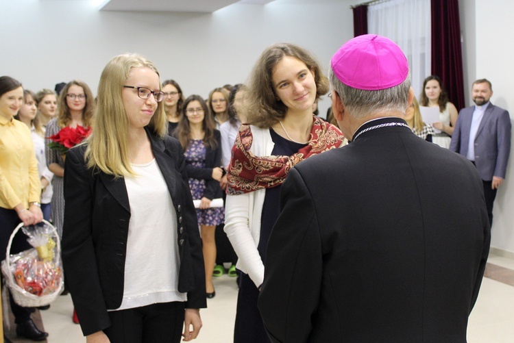 Spotanie abp. Marka Jędraszewskiego ze studentkami