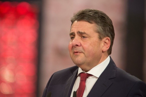 Szef MSZ Niemiec apeluje o zrozumienie postawy Polaków ws. imigrantów