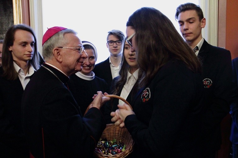 Opłatek szkół katolickich z metropolitą krakowskim