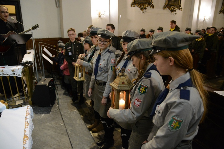 Światełko Betlejemskie w Opolu