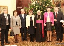 Ks. prał. Bogdanowi Lipcowi towarzyszyła delegacja ze Starachowic i Skarżyska Kościelnego