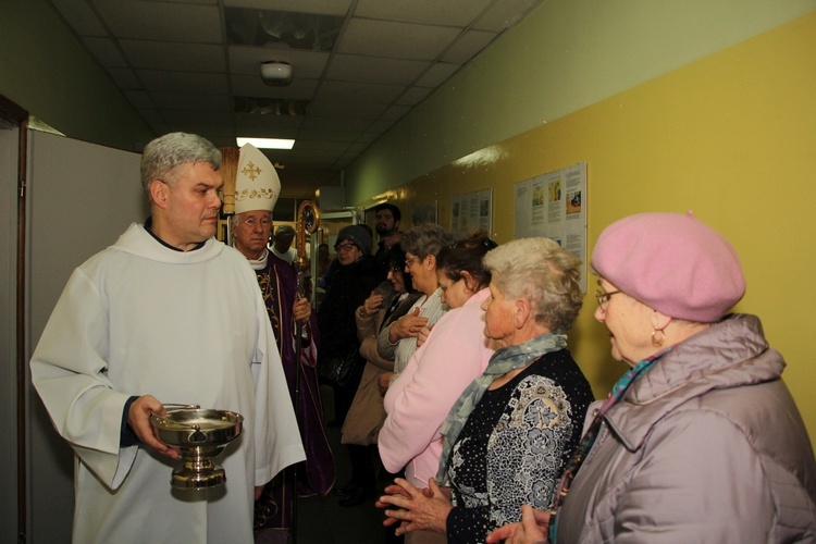 Poświęcenie kaplicy w szpitalu w Głownie