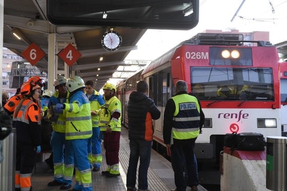 Wypadek pociągu w Hiszpanii, wielu rannych