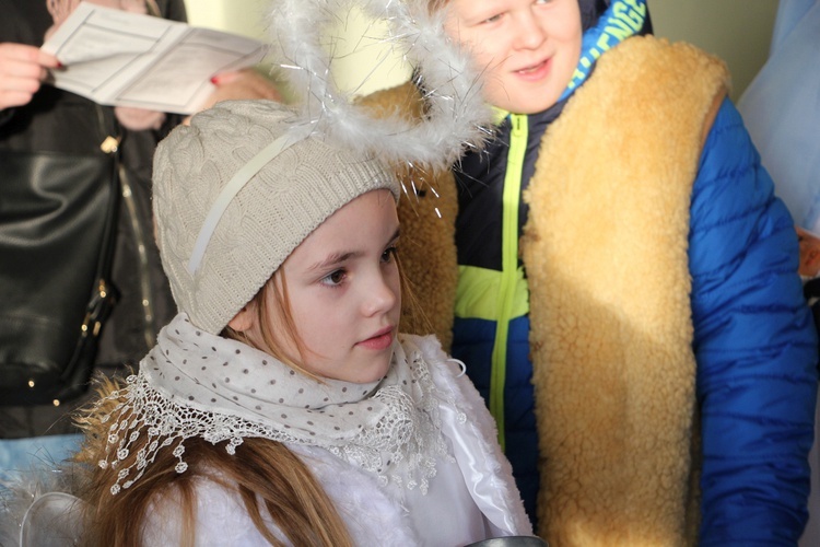 Kolędnicy misyjni z parafii w Złakowie