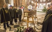 Powiedzcie, że odszedł święty. Pogrzeb bp. Stanisława Kędziory