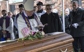 Bp Stanisław spoczął na Cmentarzu Bródzieńskim