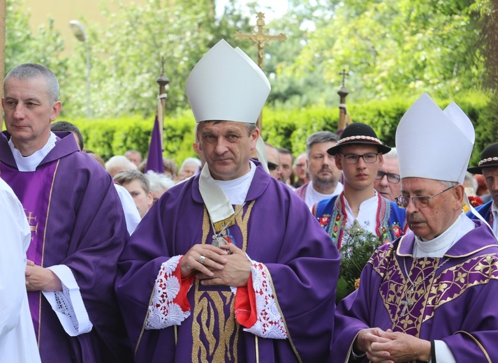 Czwarta rocznica sakry bp. Romana Pindla