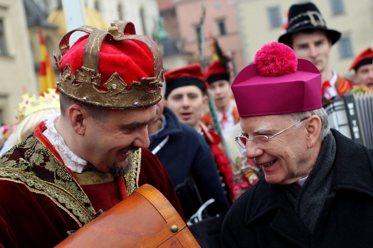 Z arcybiskupem i królem do Dzieciątka