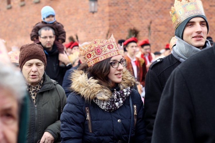 Z arcybiskupem i królem do Dzieciątka