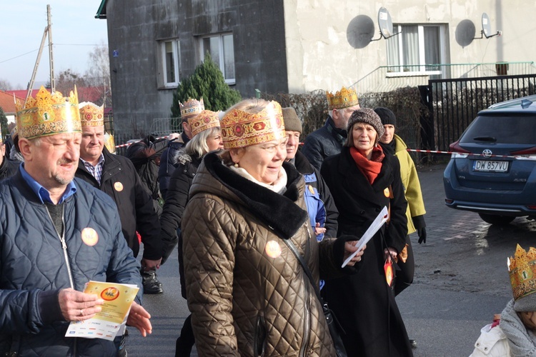 Z Nadolic Wielkich do Nadolic Małych