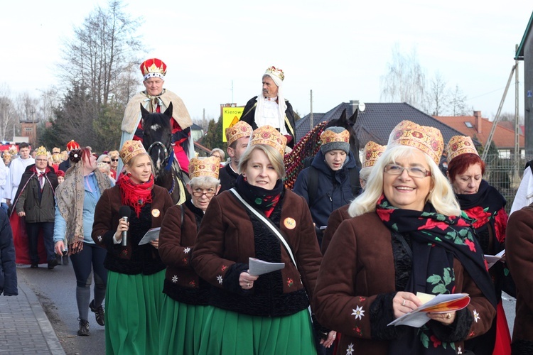 Z Nadolic Wielkich do Nadolic Małych