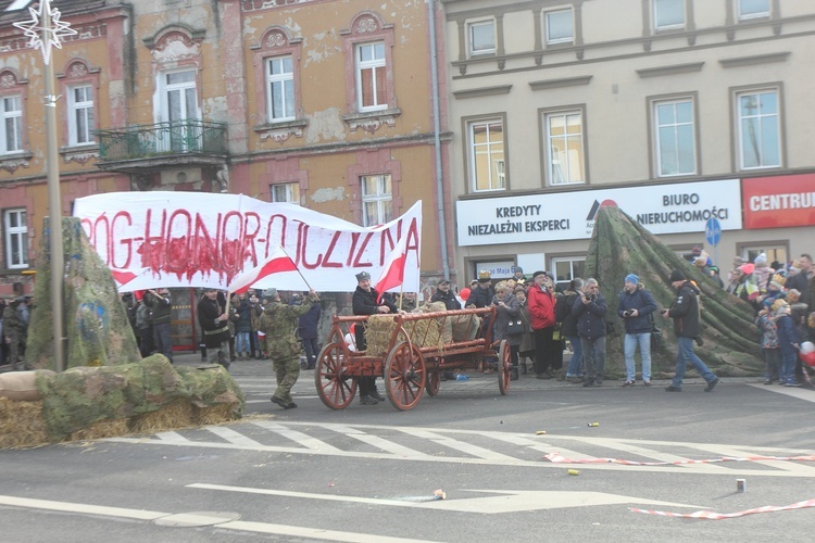 Orszak w kolorze miedzi