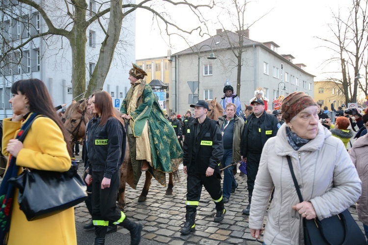 Orszak Trzech Króli w Opolu szedł już szósty raz