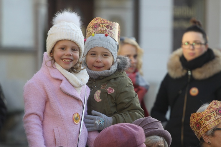 Tłumy na rynku