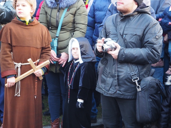 Orszak Trzech Króli w Zabrzu - część 1