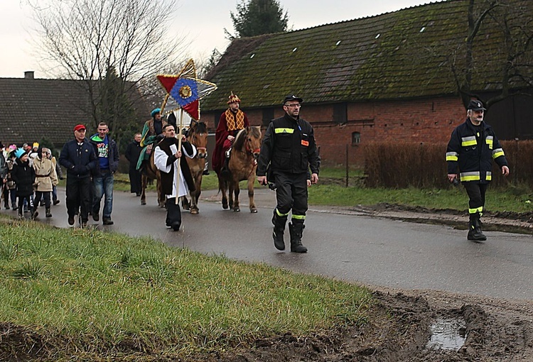 Orszak Trzech Króli w Sławsku, cz. 1