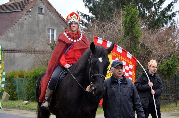 Orszak Trzech Króli w Mrozowie cz.2