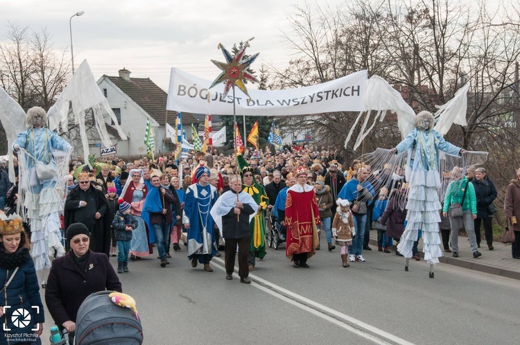 Orszak Trzech Króli w Brzegu Dolnym