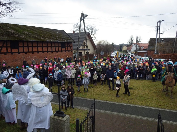 Orszak Trzech Króli w Sławsku, cz. 2