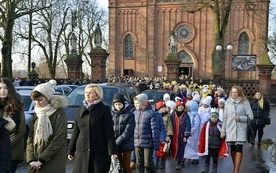 Centrum Raciąża zamieniło się 6 stycznia w biblijne Betlejem, gdzie była obecna Święta Rodzina i mędrcy