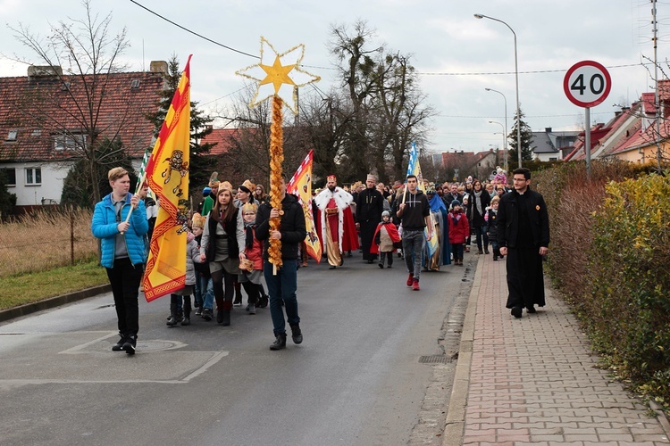 Orszak Trzech Króli w Siechnicach cz. 1