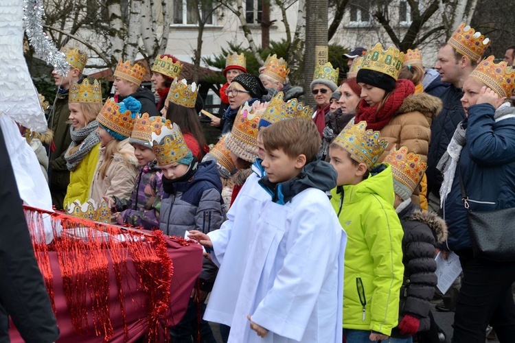 Orszak Trzech Króli Wrocław Leśnica-Stabłowice-Złotniki cz. 2