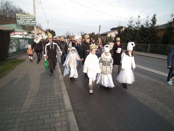 Orszak Trzech Króili w Dwikozach 