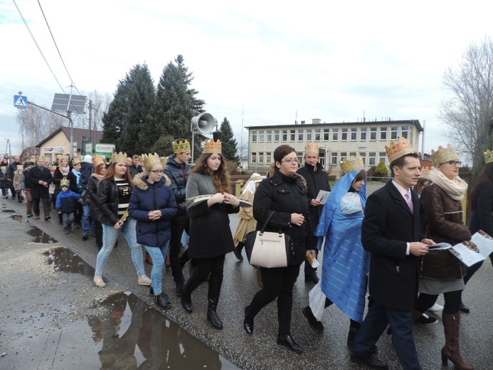 Borzęcin - Orszak Trzech Króli 2018 - nowe zdjęcia