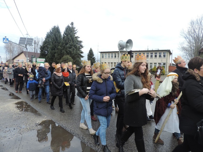 Borzęcin - Orszak Trzech Króli 2018 - nowe zdjęcia