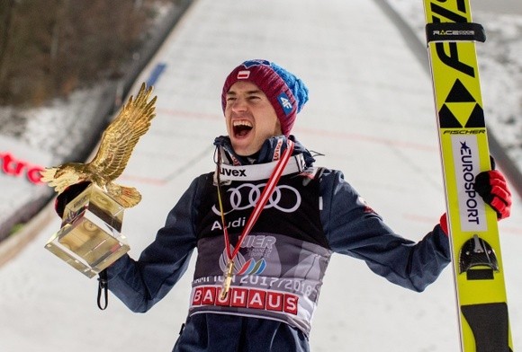 "Zwykli Polacy” zadowoleni. A Kamil Stoch?