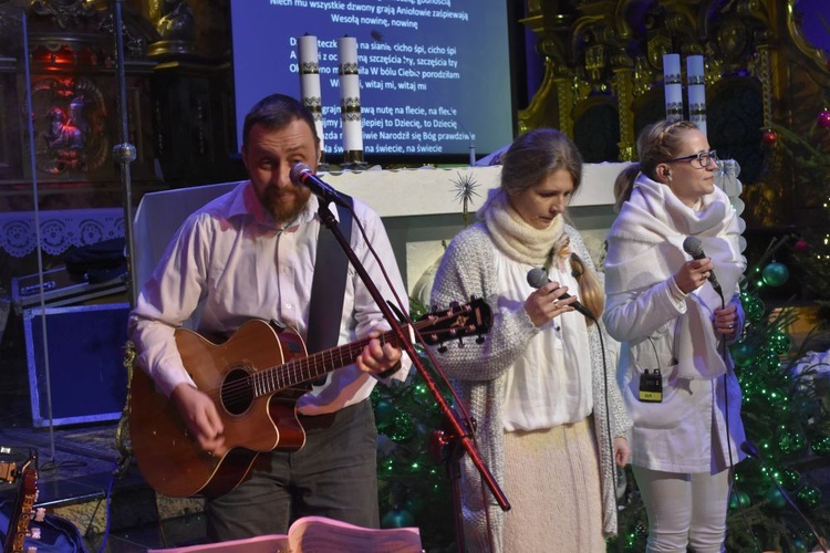 Koncert kolęd Diakonii Effatha w Strzegomiu.