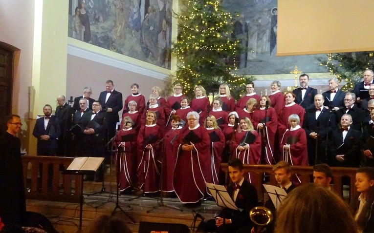 Chór z parafii NSJ wystąpi w najbliższą niedzielę w radomskim muzeum