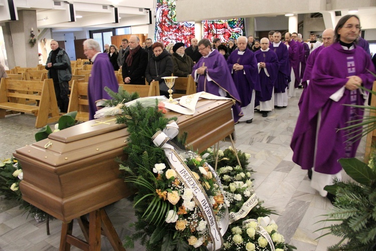 Ostatnie pożegnanie śp. Jacka Oniszczuka SJ