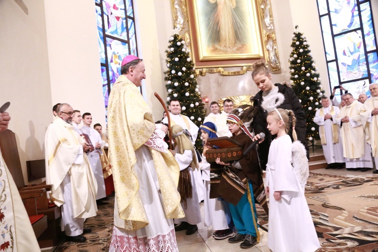 Kolędnicy misyjni w Tylmanowej