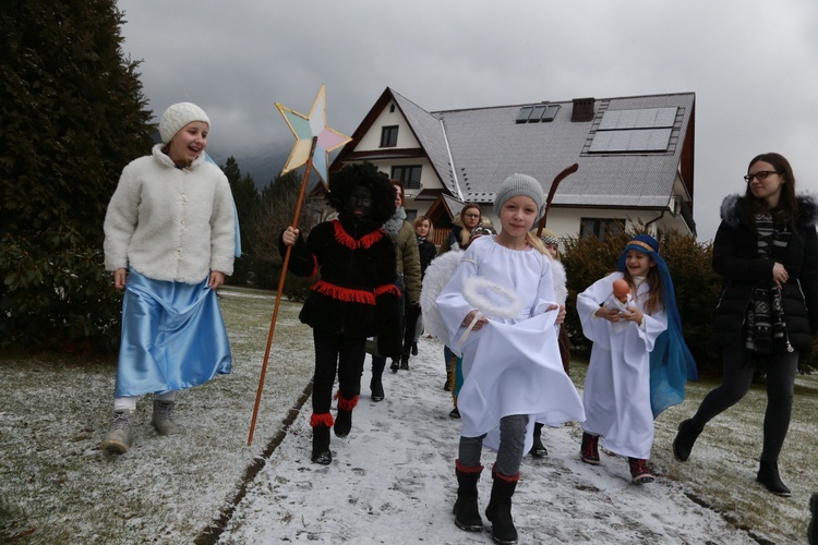 Kolędnicy misyjni w Tylmanowej