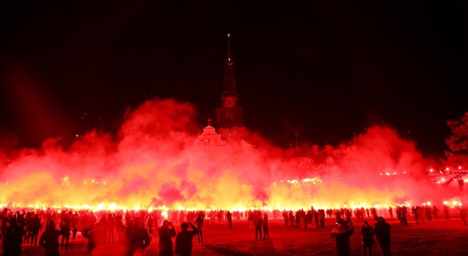 Kibice już po raz dziesiąty modlili się na Jasnej Górze