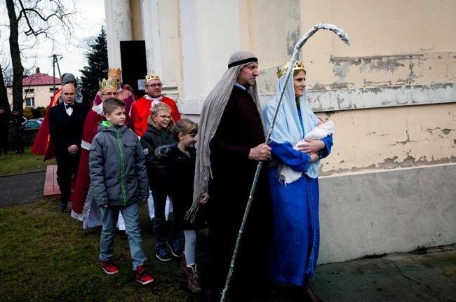 Jasełka w Lisowie koło Radomia